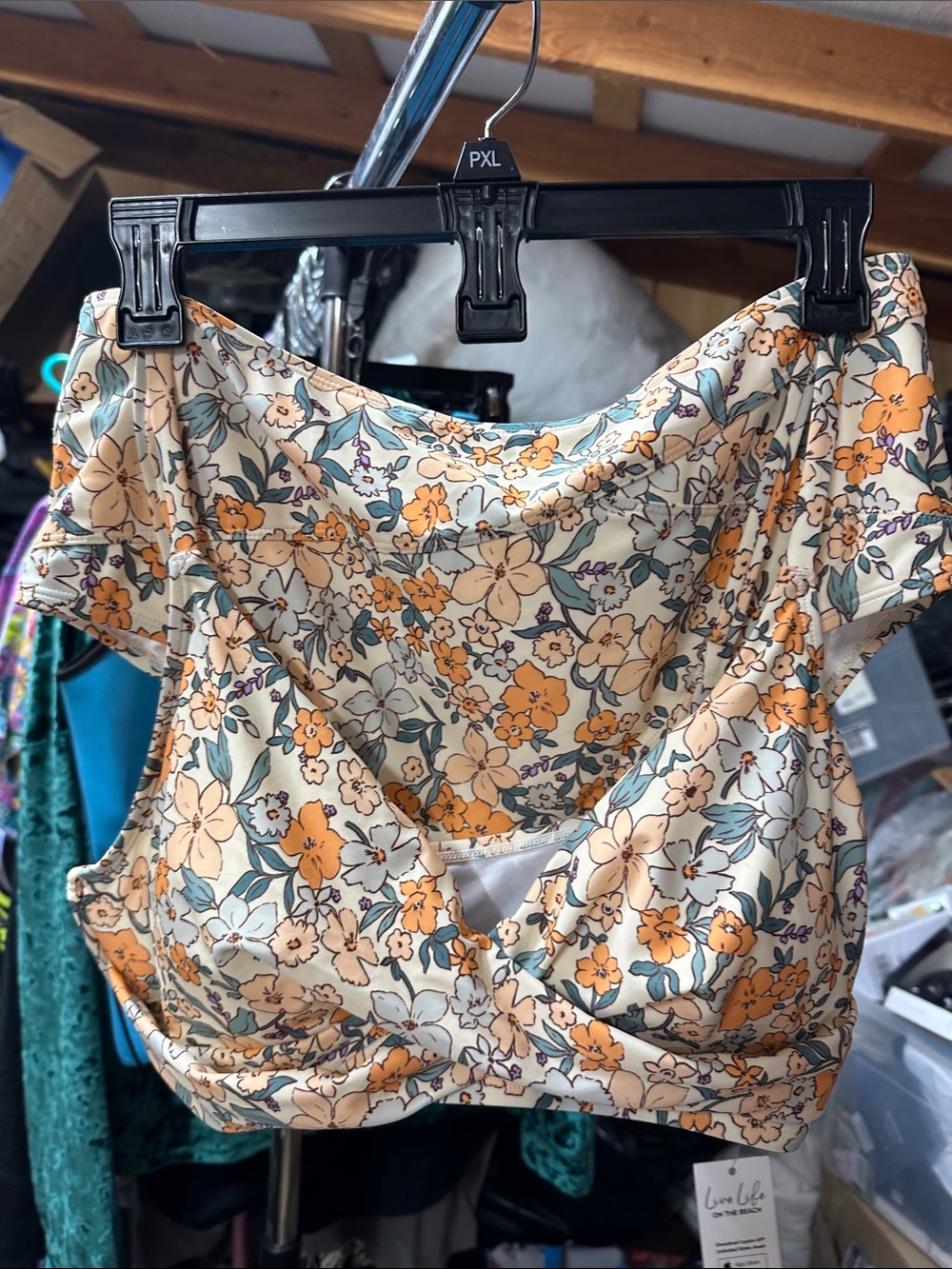 Floral Top and bottom 2-piece swimsuit in Cream colors size XL